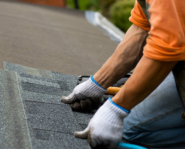 Best Residential Roofing Contractor  in Hartford, IL
